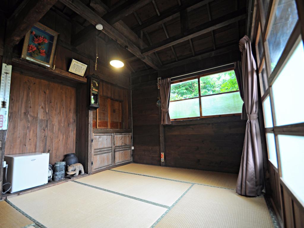 Hotel Nakijin No Yado Hibiscus Extérieur photo