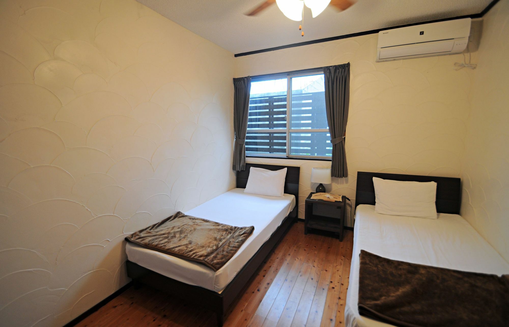 Hotel Nakijin No Yado Hibiscus Extérieur photo